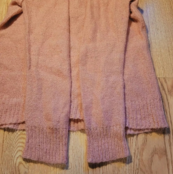 J. Crew Sweater Women's Size: Medium - Picture 12 of 12